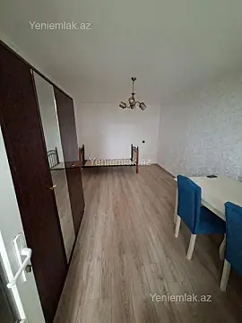 Satılır 2 otaqlı köhnə tikili 35 m²