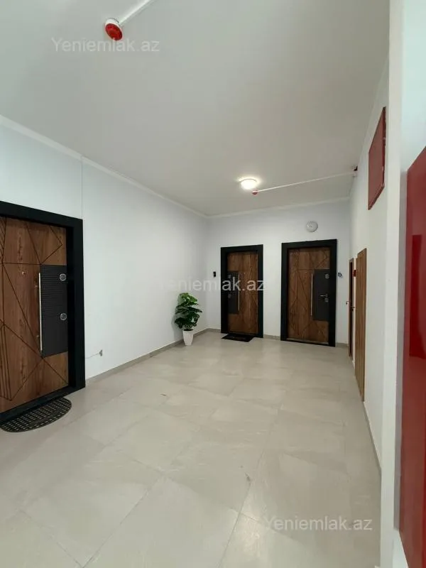 Satılır 2 otaqlı yeni tikili 65 m²