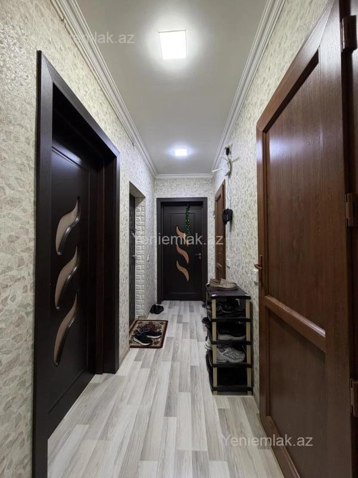 Satılır 2 otaqlı köhnə tikili 60 m²