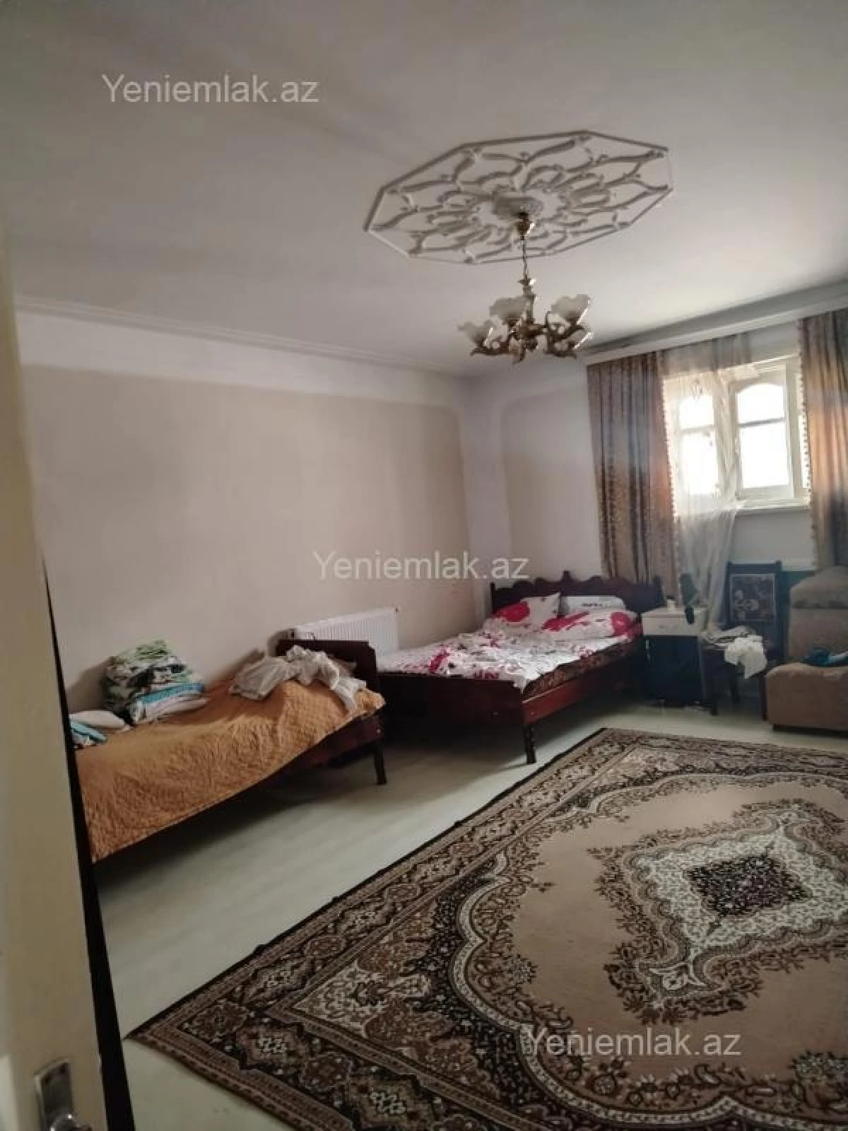 Satılır 7 otaqlı həyət evi 200 m²