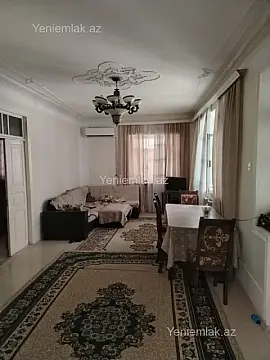 Satılır 7 otaqlı həyət evi 200 m²