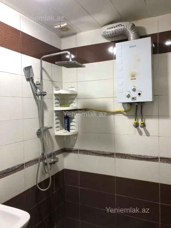 Satılır 3 otaqlı köhnə tikili 60 m²