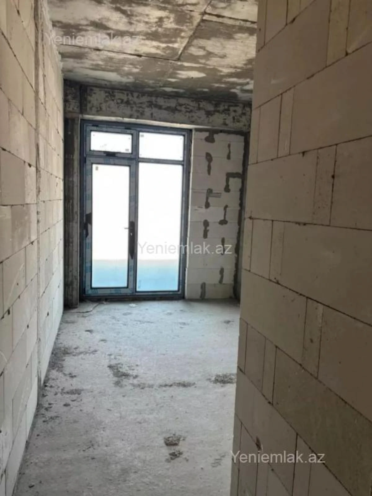 Satılır 3 otaqlı yeni tikili 108 m²