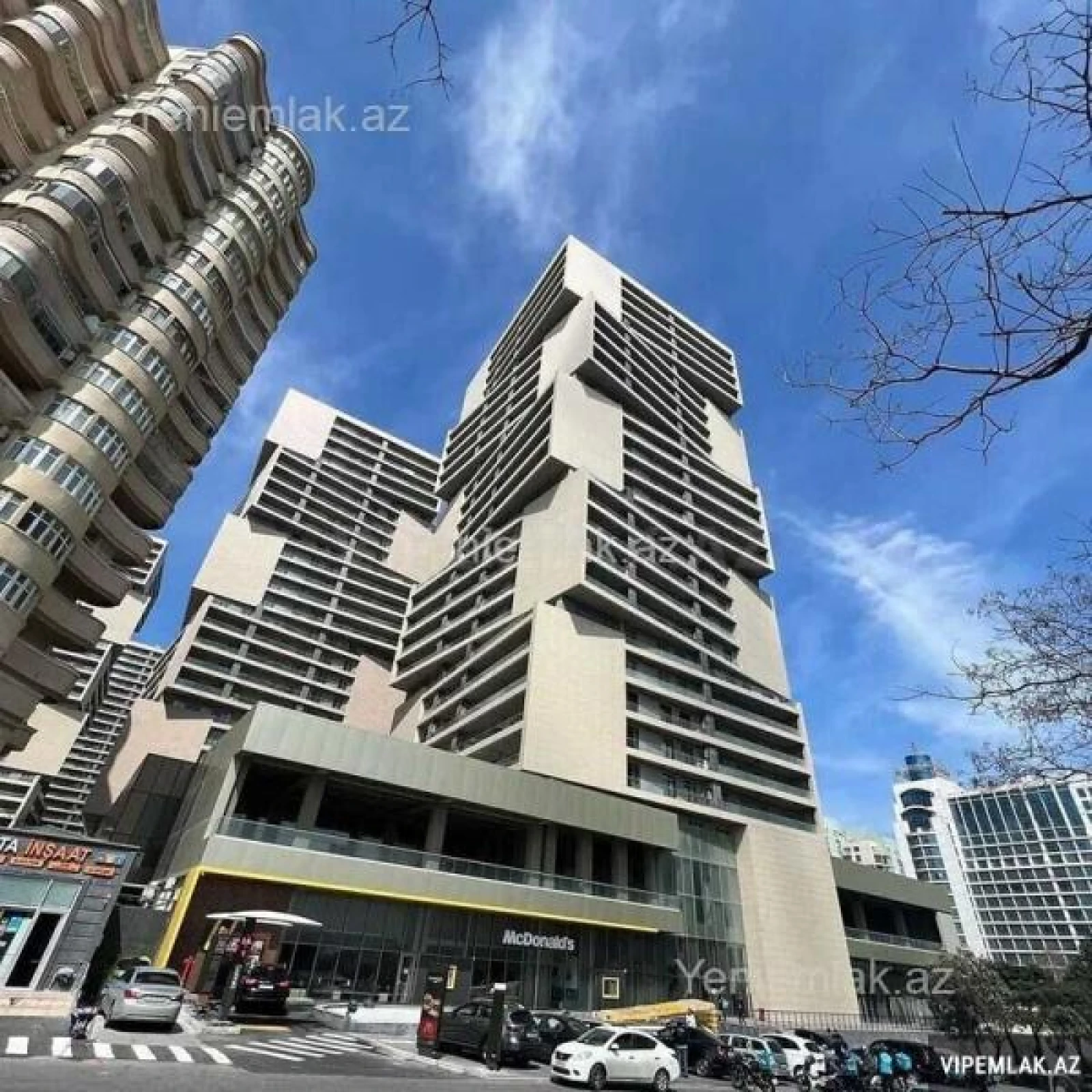 Satılır 3 otaqlı yeni tikili 108 m²