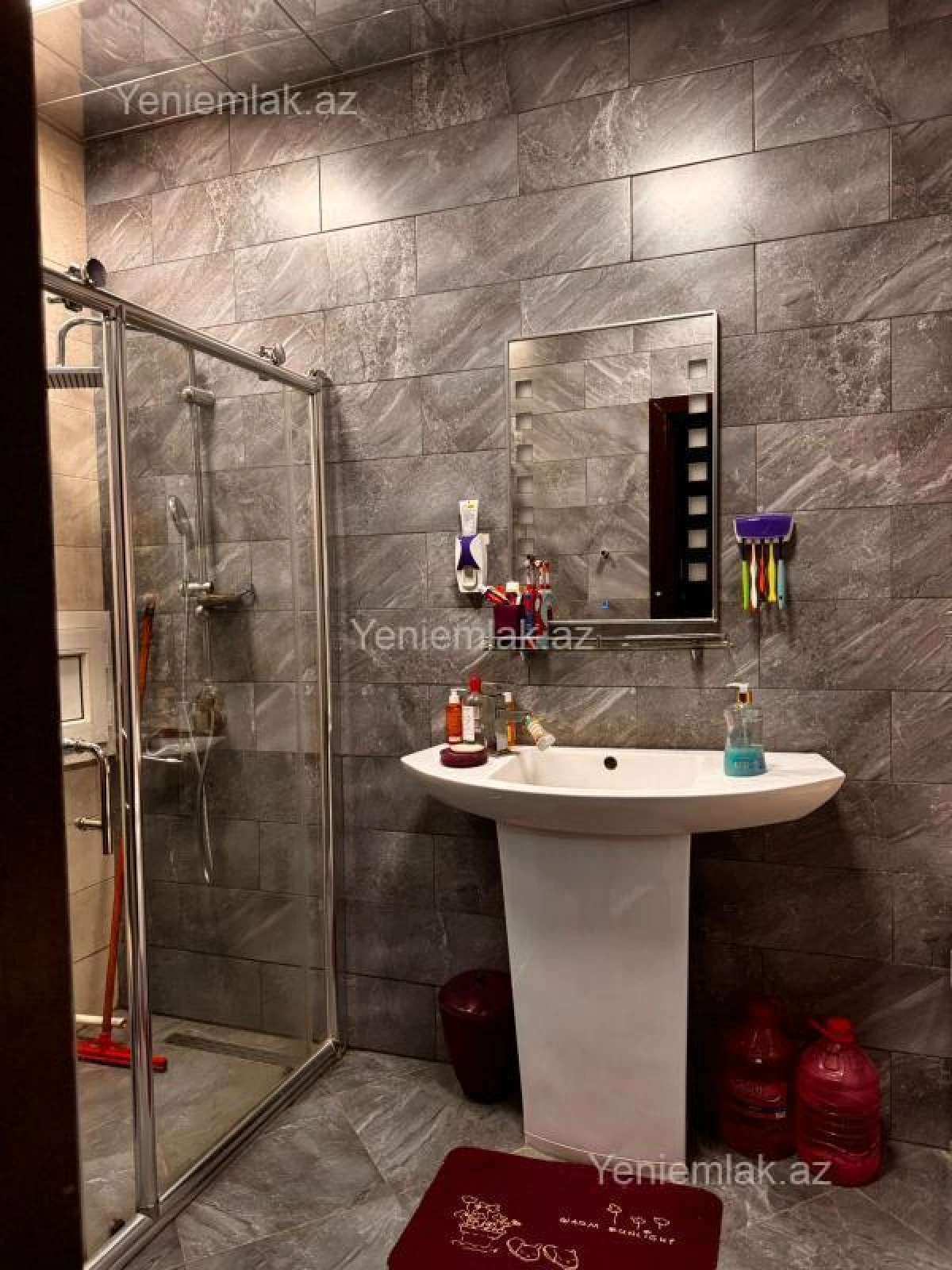 Satılır 3 otaqlı yeni tikili 115 m²