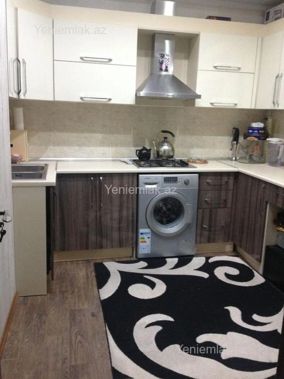 Satılır 3 otaqlı yeni tikili 115 m²