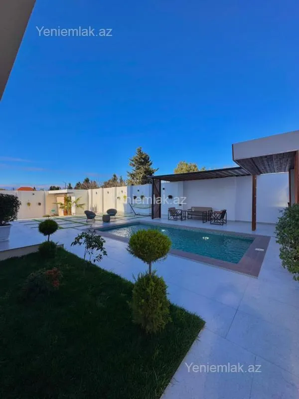 Satılır 5 otaqlı həyət evi 250 m²