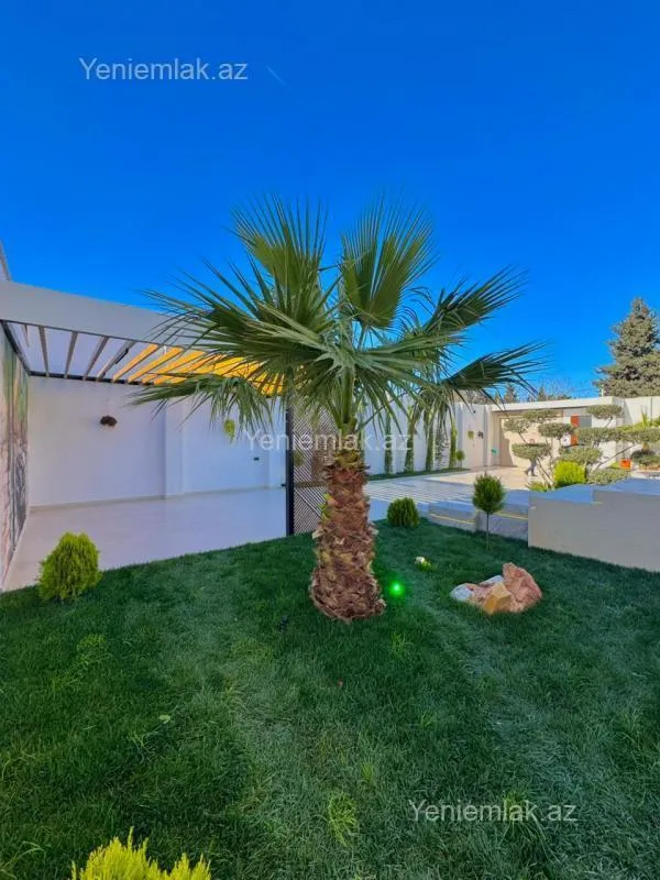 Satılır 5 otaqlı həyət evi 250 m²