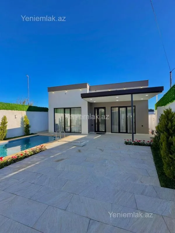Satılır 4 otaqlı həyət evi 130 m²