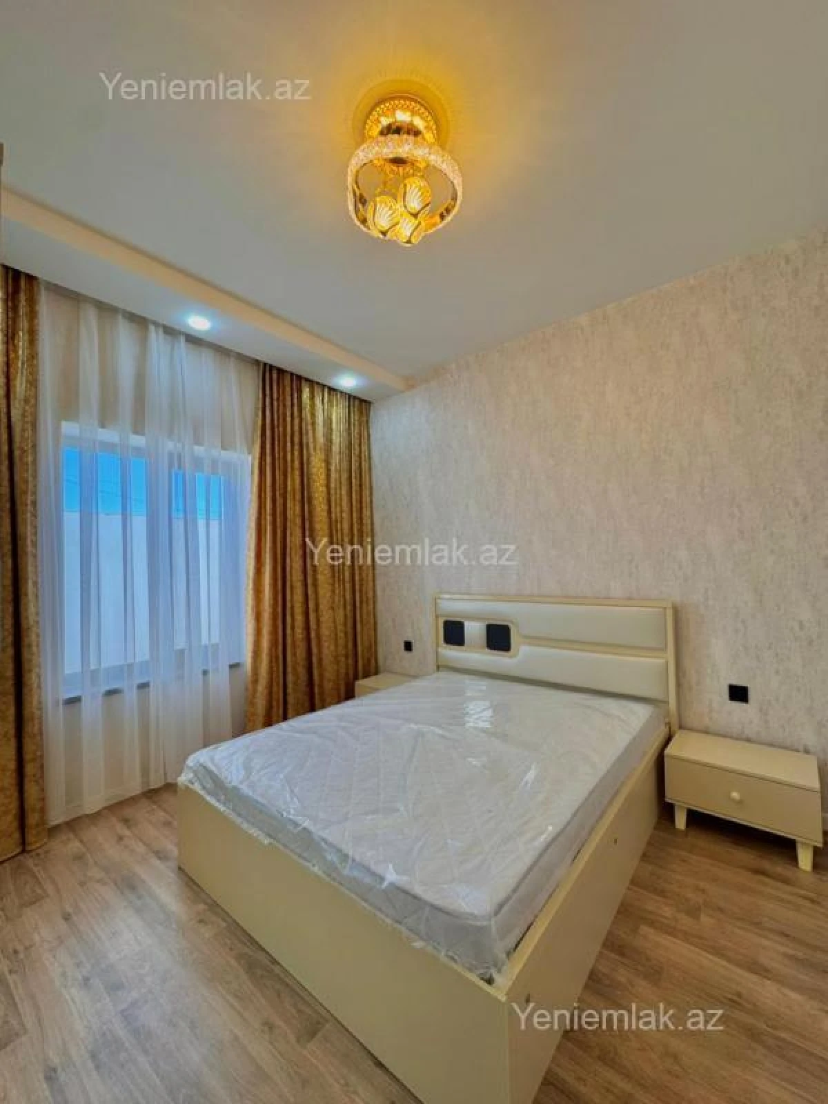 Satılır 4 otaqlı həyət evi 130 m²