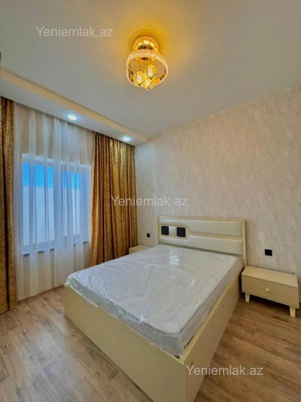 Satılır 4 otaqlı həyət evi 130 m²