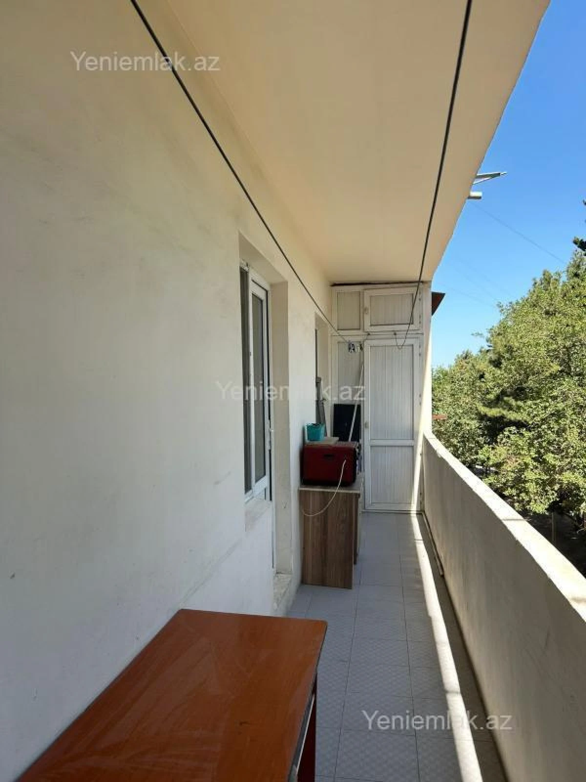 Satılır 4 otaqlı köhnə tikili 110 m²