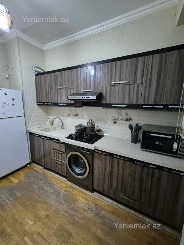 Satılır 3 otaqlı yeni tikili 72 m²