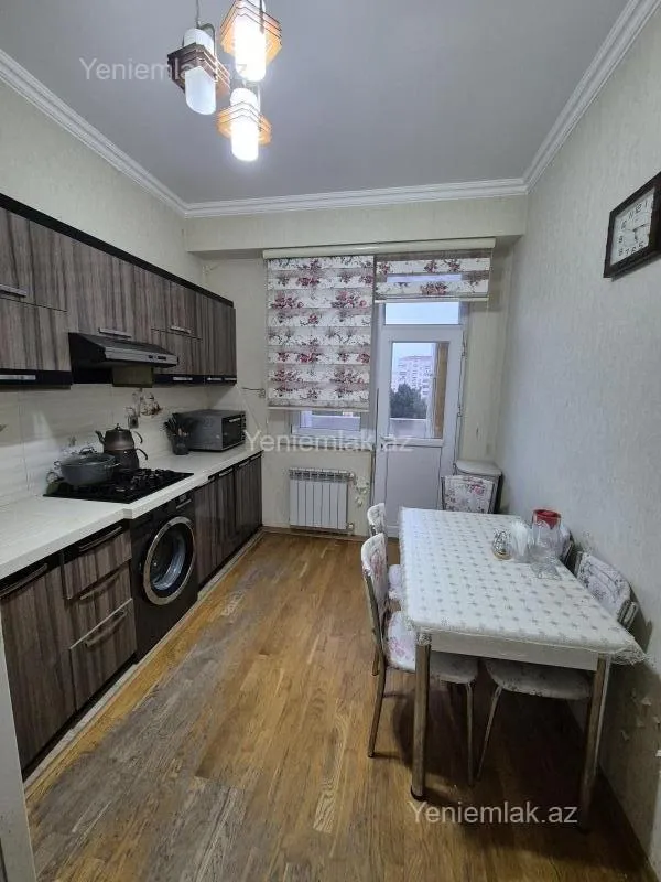 Satılır 3 otaqlı yeni tikili 72 m²