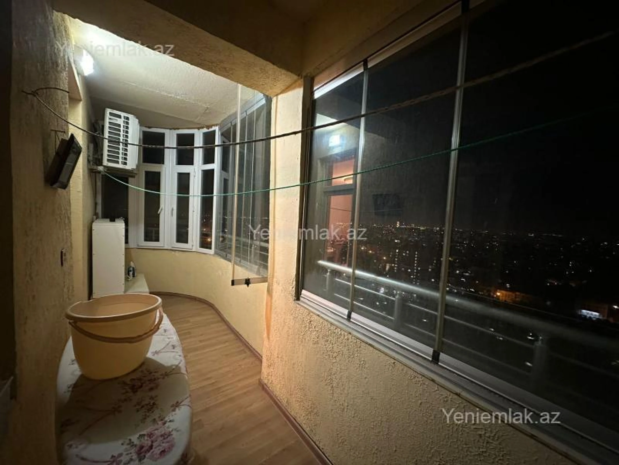 Satılır 5 otaqlı yeni tikili 180 m²