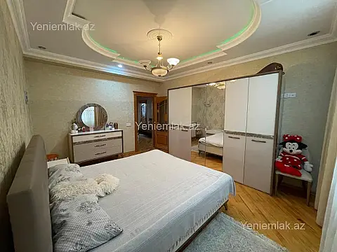 Satılır 3 otaqlı yeni tikili 125 m²