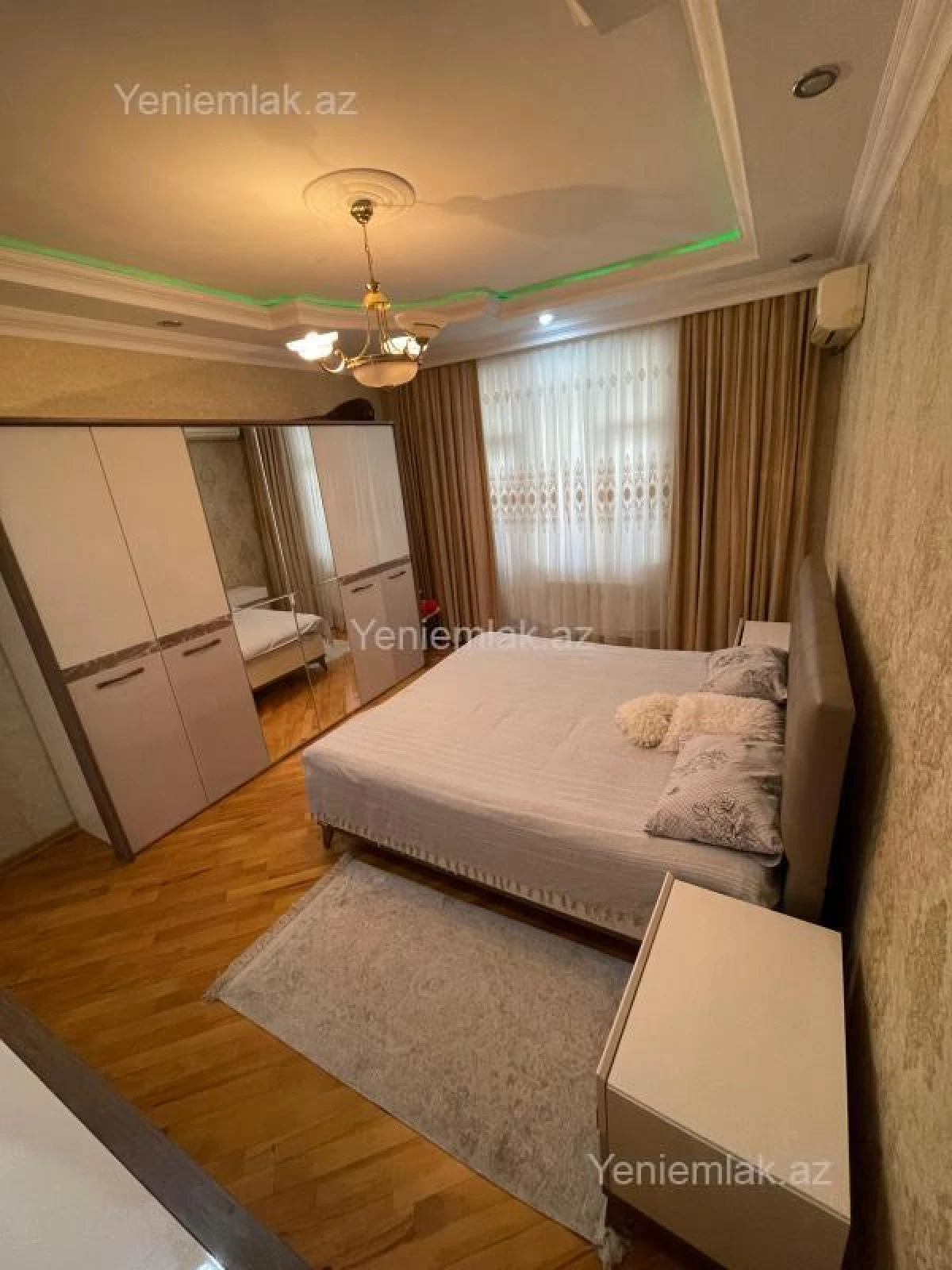 Satılır 3 otaqlı yeni tikili 125 m²