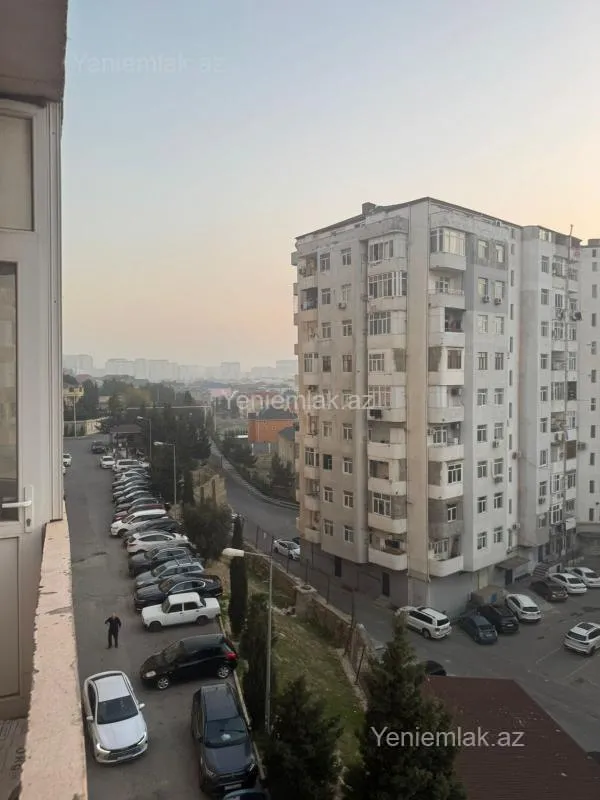 Satılır 2 otaqlı yeni tikili 60 m²