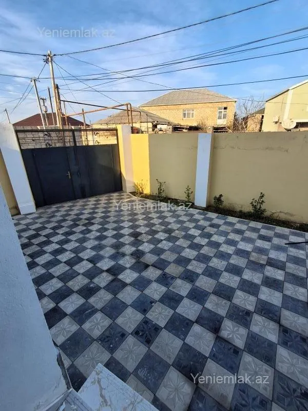 Satılır 4 otaqlı həyət evi 120 m²