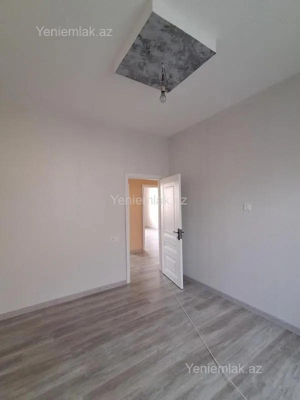 Satılır 4 otaqlı həyət evi 120 m²