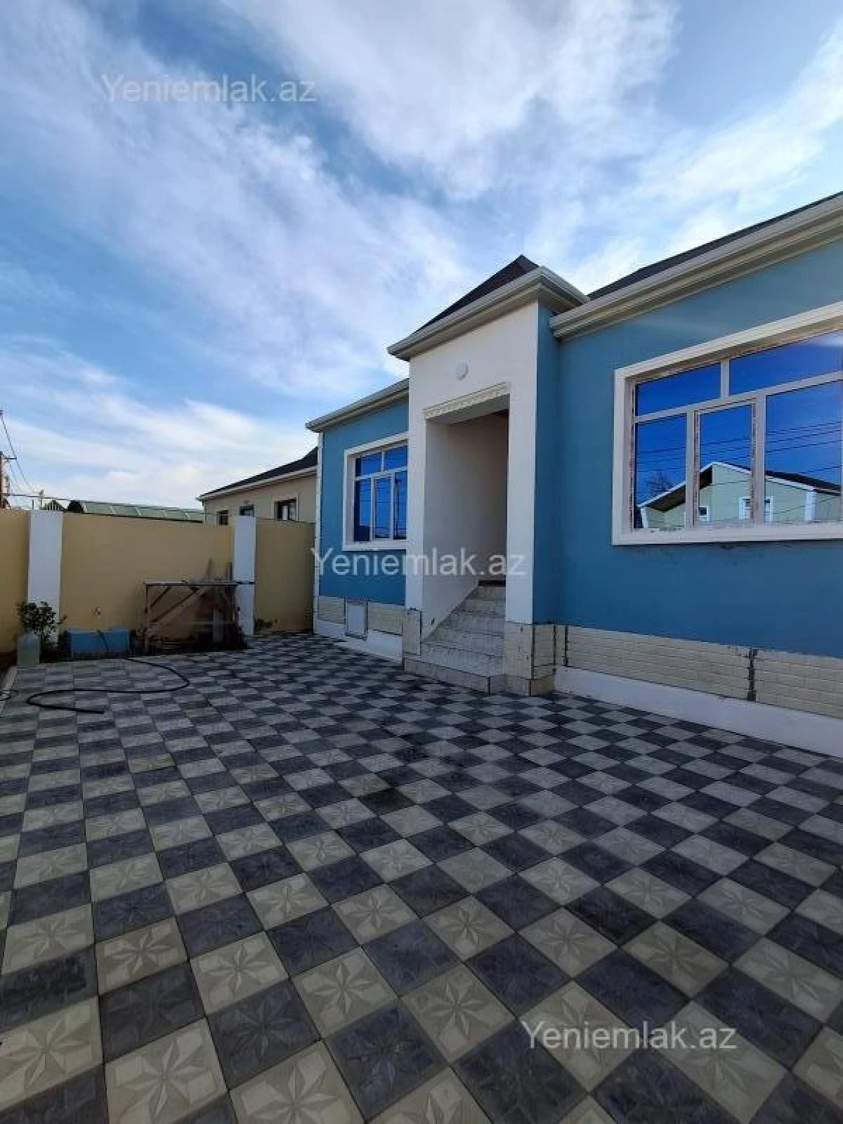 Satılır 4 otaqlı həyət evi 120 m²