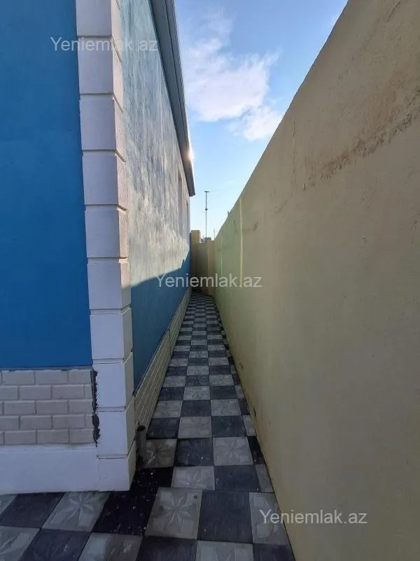 Satılır 4 otaqlı həyət evi 120 m²