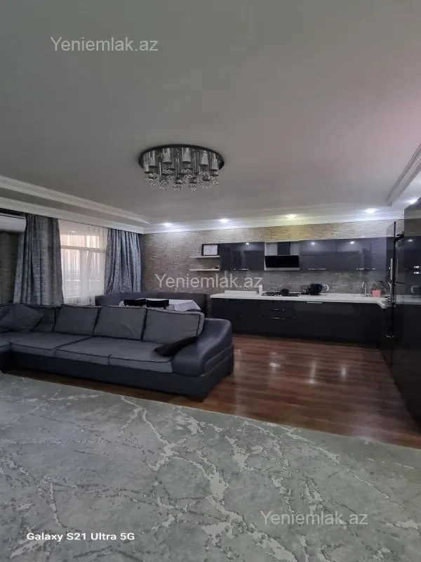 Satılır 4 otaqlı yeni tikili 128 m²