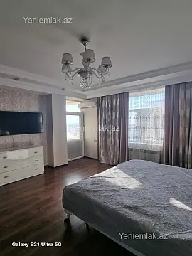 Satılır 4 otaqlı yeni tikili 128 m²