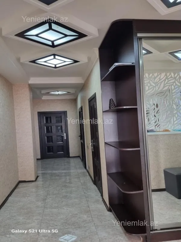 Satılır 4 otaqlı yeni tikili 128 m²