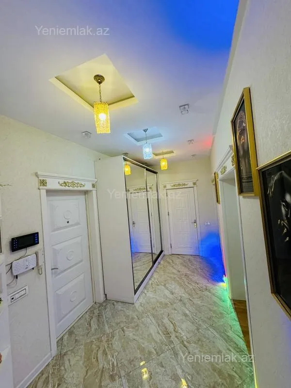 Satılır 2 otaqlı yeni tikili 105 m²