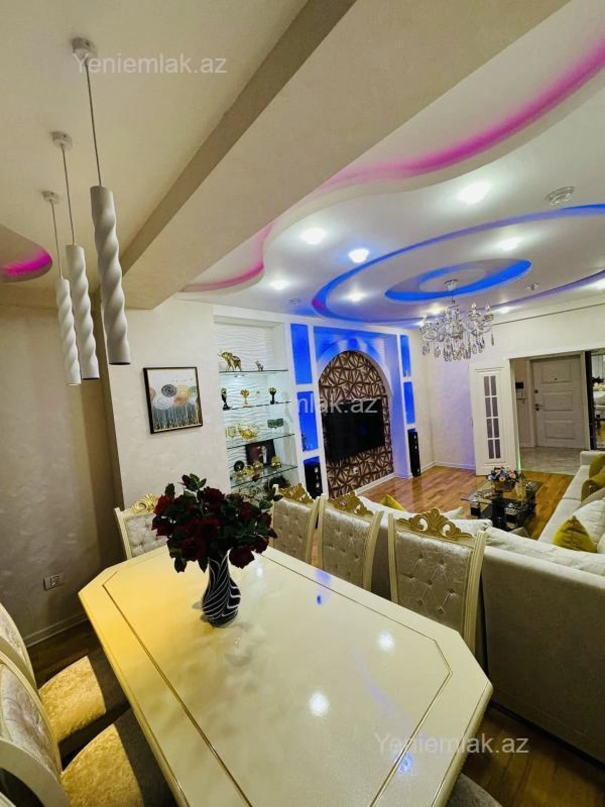 Satılır 2 otaqlı yeni tikili 105 m²