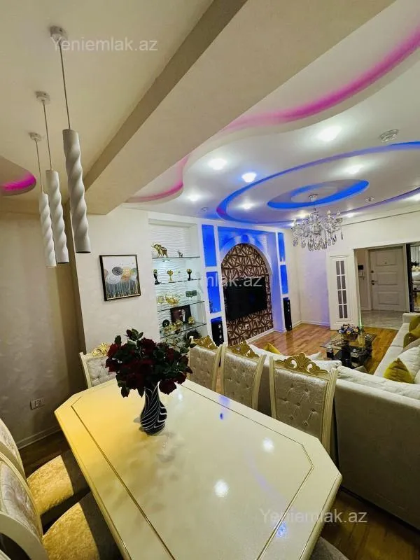 Satılır 2 otaqlı yeni tikili 105 m²