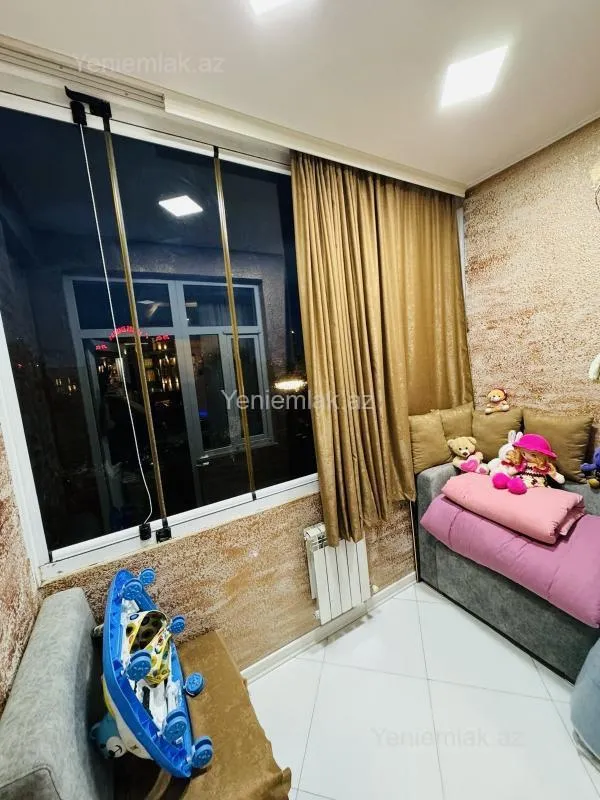 Satılır 2 otaqlı yeni tikili 105 m²