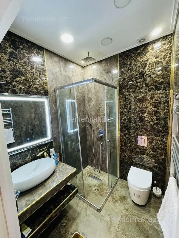 Satılır 2 otaqlı yeni tikili 105 m²