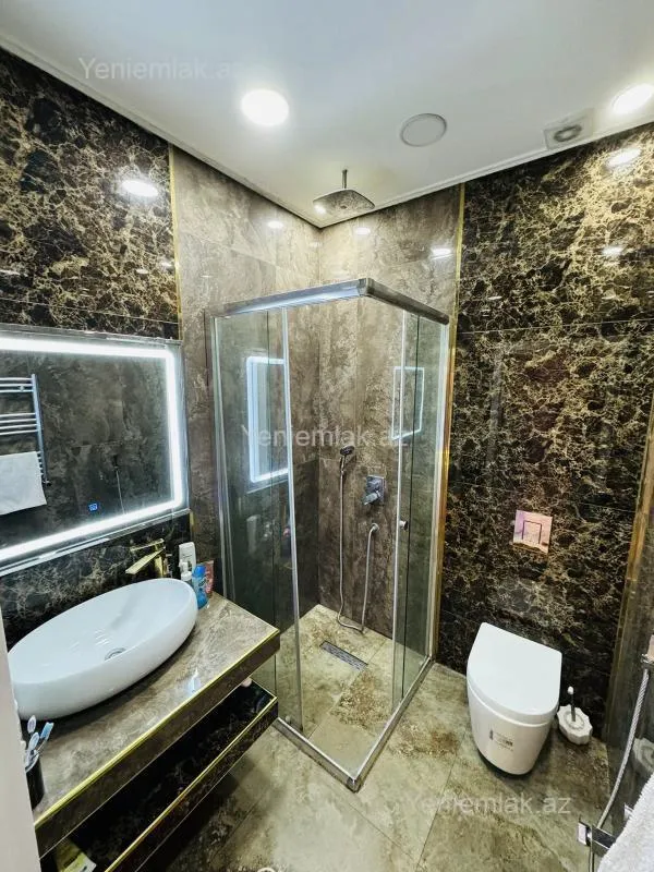 Satılır 2 otaqlı yeni tikili 105 m²