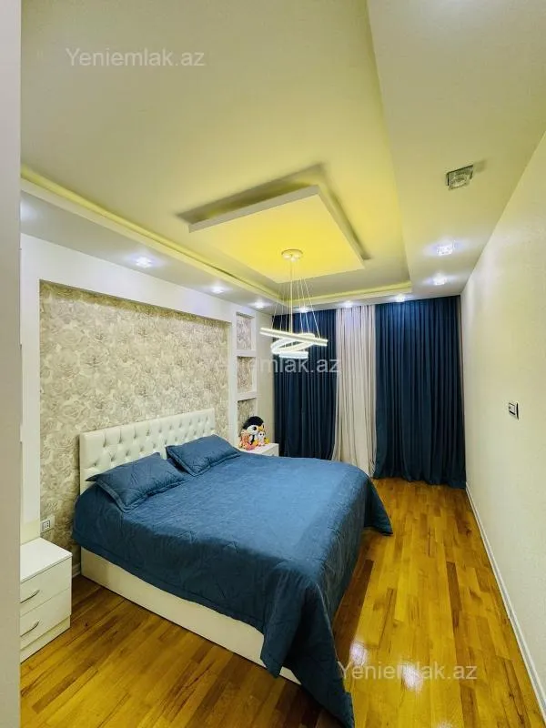 Satılır 2 otaqlı yeni tikili 105 m²