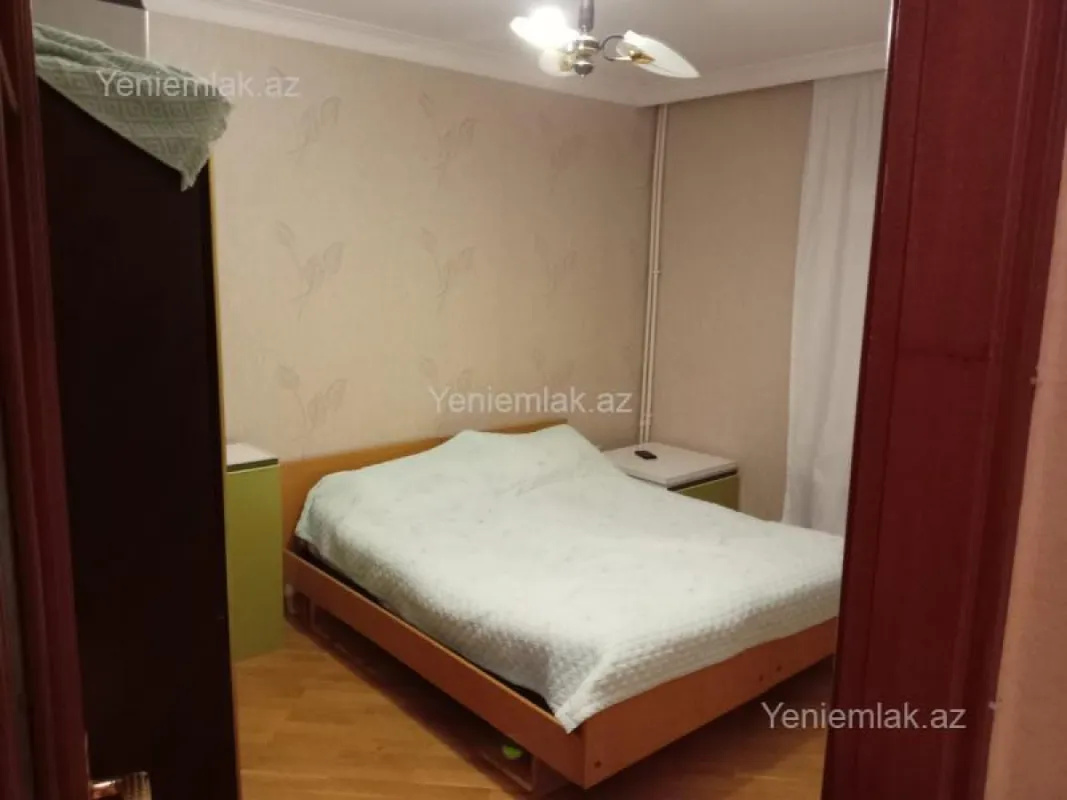 Satılır 3 otaqlı köhnə tikili 73 m²