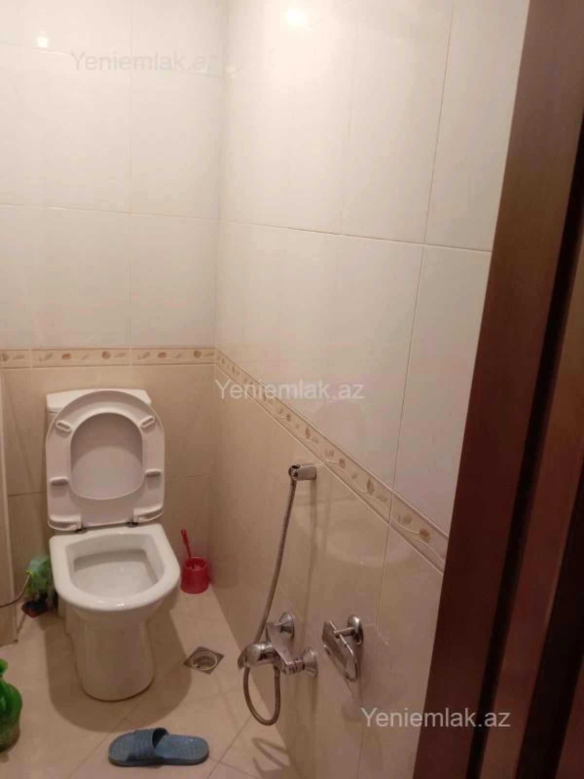 Satılır 3 otaqlı köhnə tikili 73 m²
