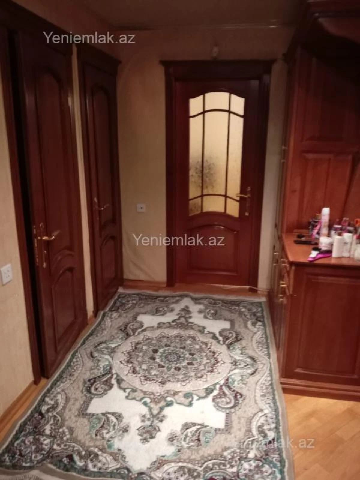 Satılır 3 otaqlı köhnə tikili 73 m²
