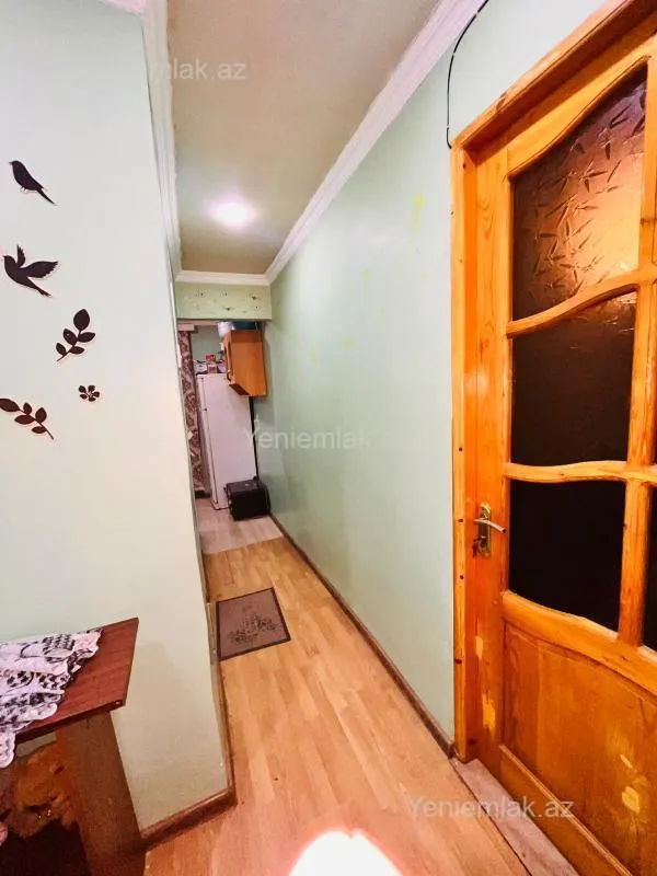 Satılır 2 otaqlı köhnə tikili 50 m²