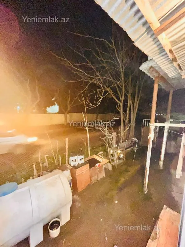 Satılır 2 otaqlı köhnə tikili 50 m²