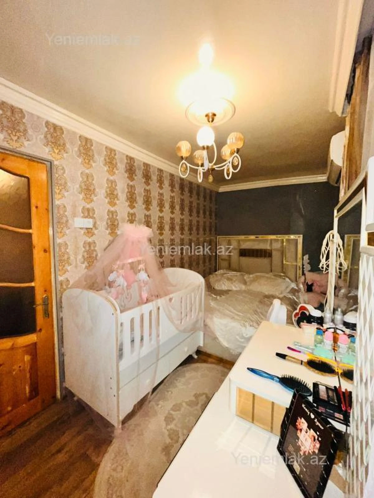 Satılır 2 otaqlı köhnə tikili 50 m²