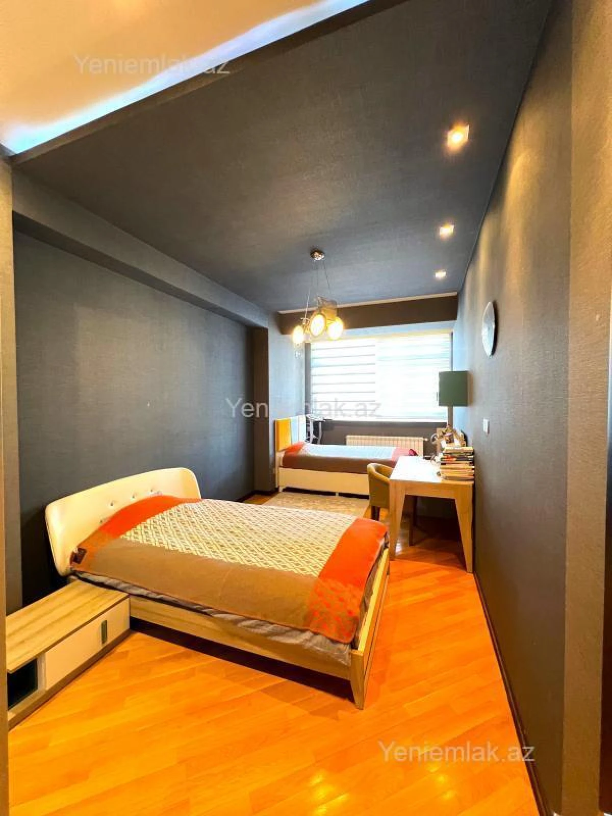 Satılır 4 otaqlı yeni tikili 160 m²