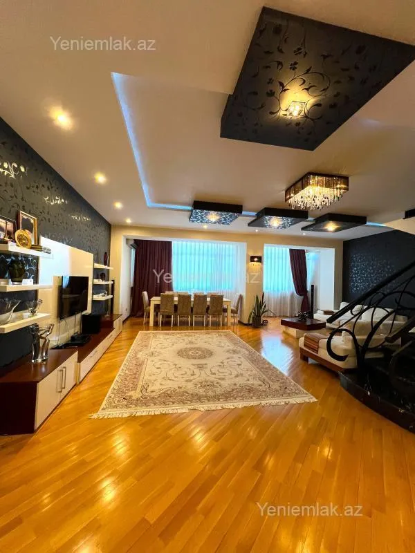 Satılır 4 otaqlı yeni tikili 160 m²