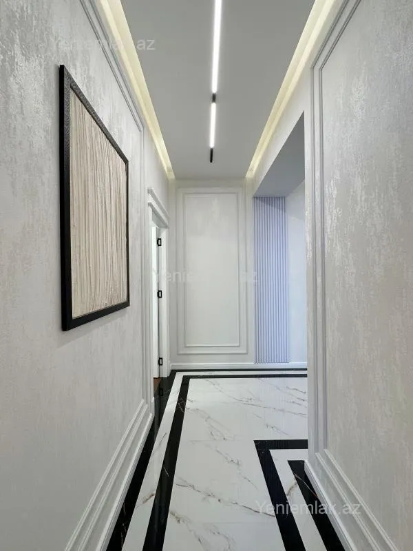 Satılır 3 otaqlı yeni tikili 102 m²