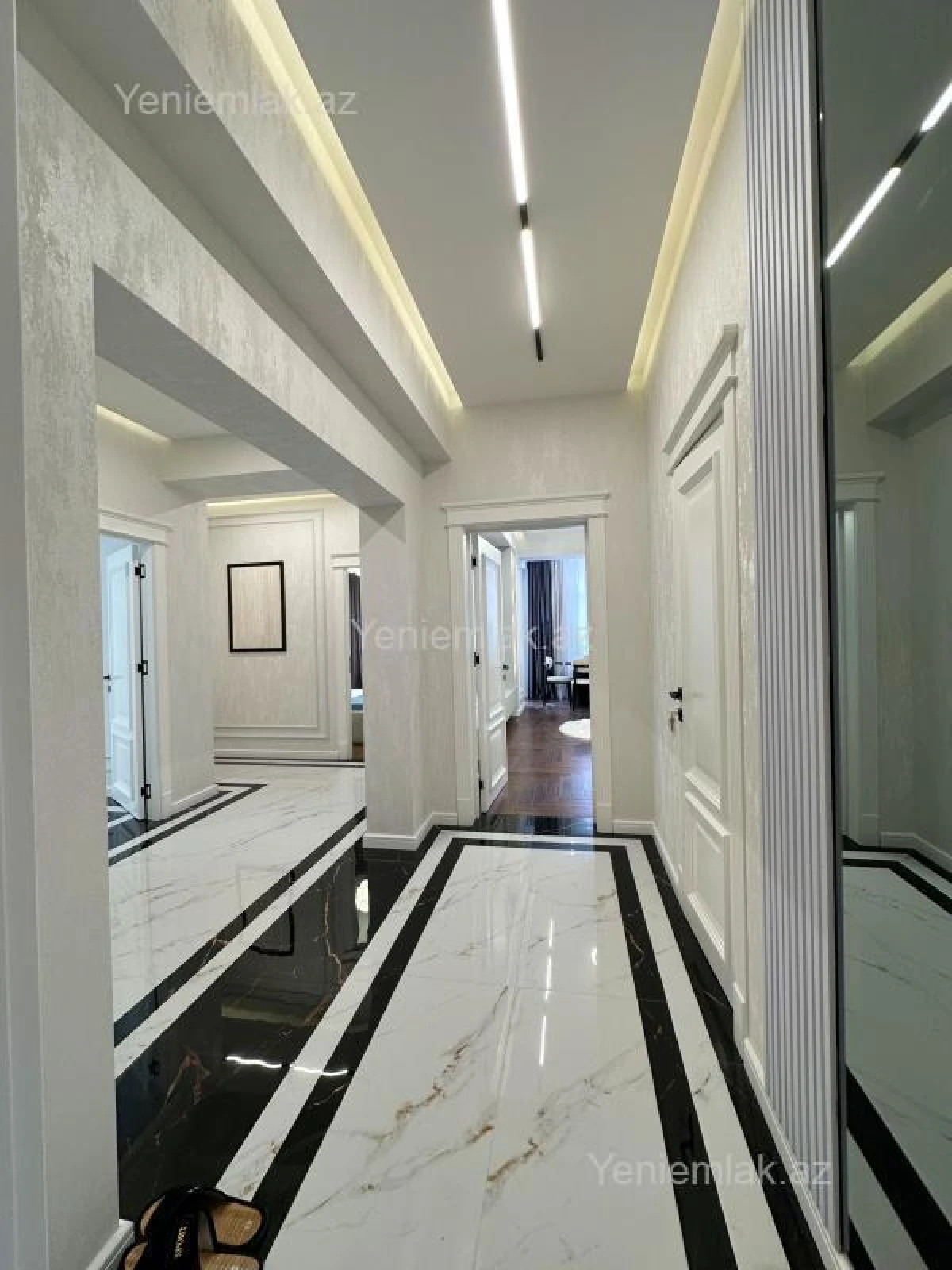 Satılır 3 otaqlı yeni tikili 102 m²