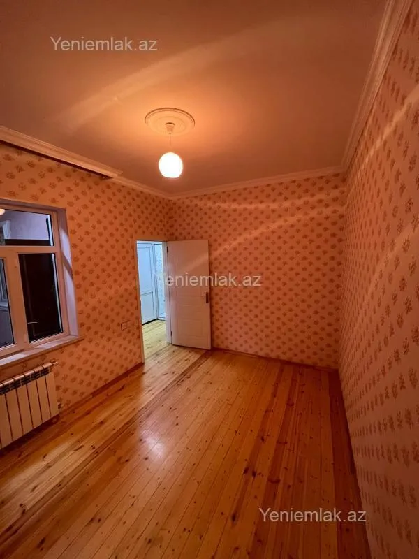 Satılır 2 otaqlı həyət evi 65 m²