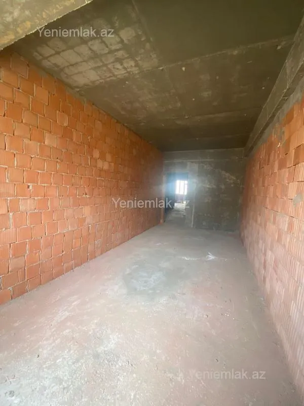 Satılır 2 otaqlı yeni tikili 85.7 m²