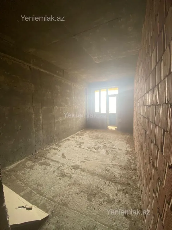 Satılır 2 otaqlı yeni tikili 85.7 m²