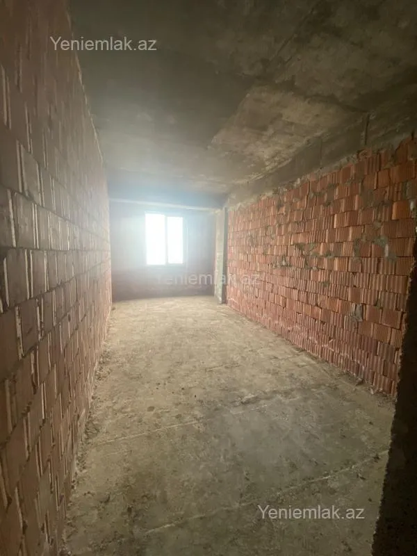 Satılır 2 otaqlı yeni tikili 85.7 m²